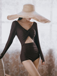 Twist Front Vintage Long Sleeve One-Piece Swimsuit_HL3240