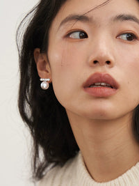 Simple Pearl Ear Clips or Pierced Earrings_BDHL7465