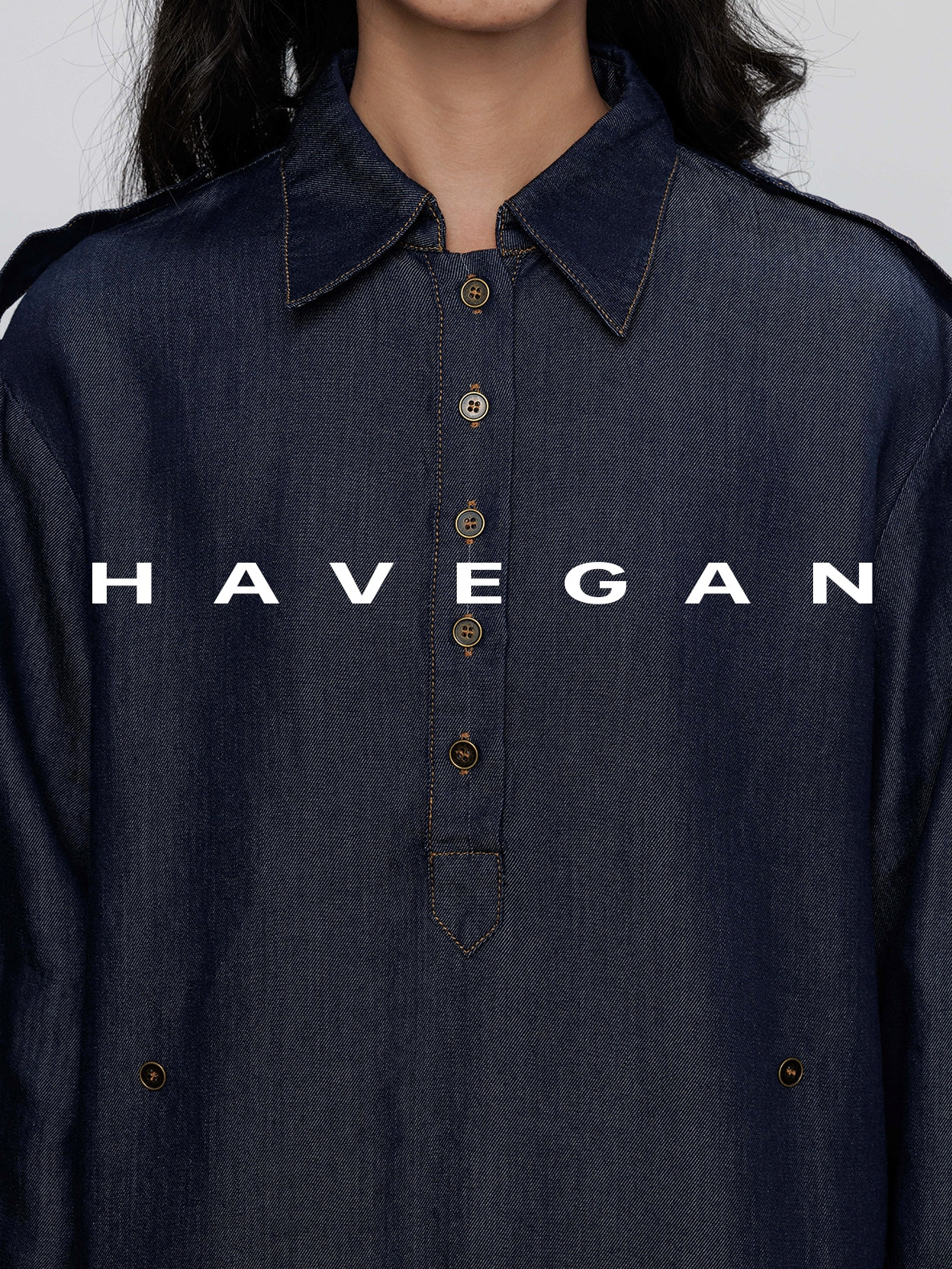 Denim Long-Sleeved Denim Shirt_BDHL7710