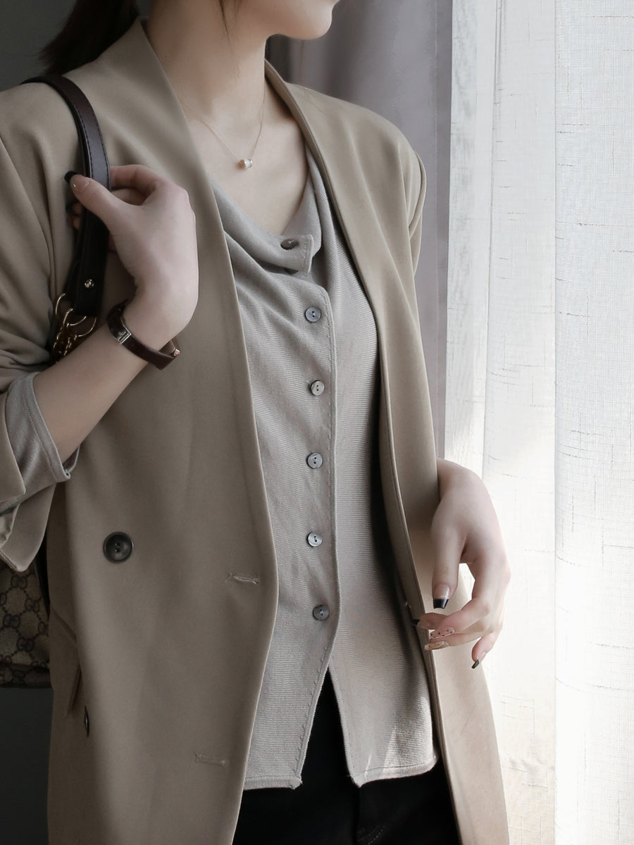 Loose-Collared Knitted Cardigan_BDHL7263