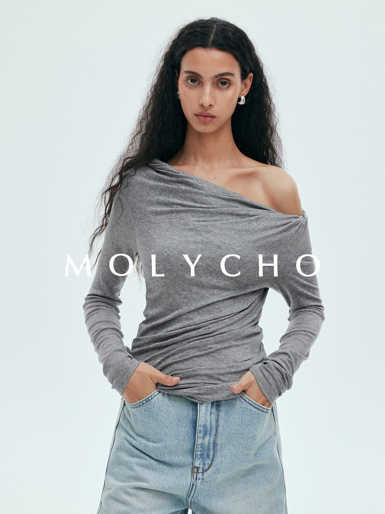 Off-The-Shoulder Twisted Pleated Tops_BDHL7632