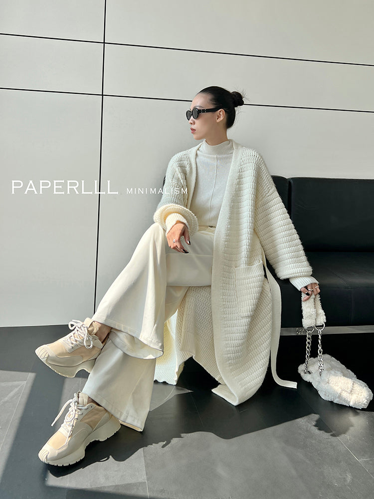 High-Neck Slim Knit Tops_BDHL8021