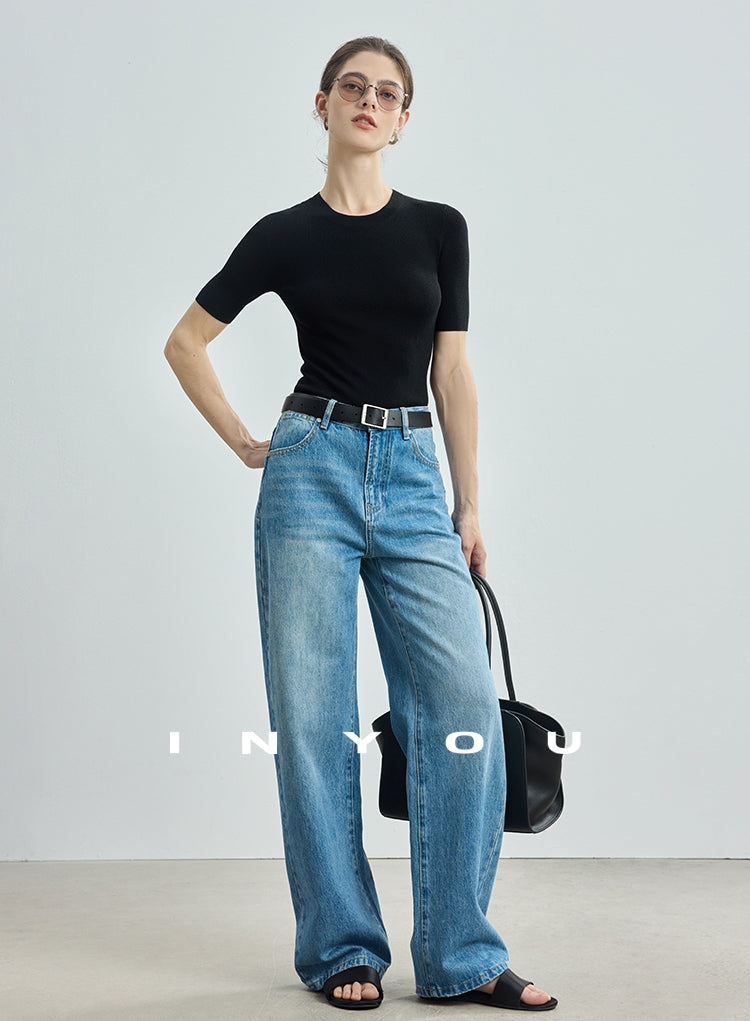 Round-Neck Seamless Slim-Fit Tops_BDHL7715
