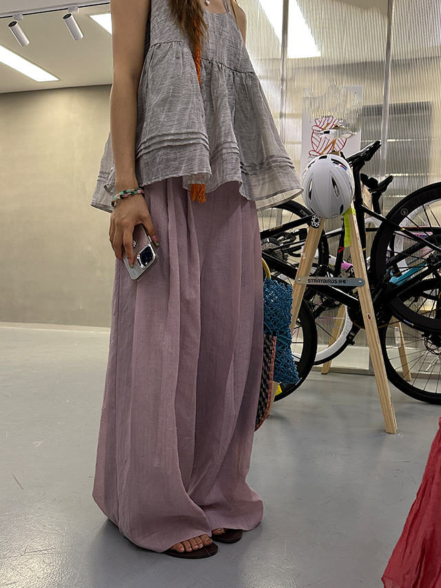 Double-Pleated Wide-Leg Pants_BDHL7547