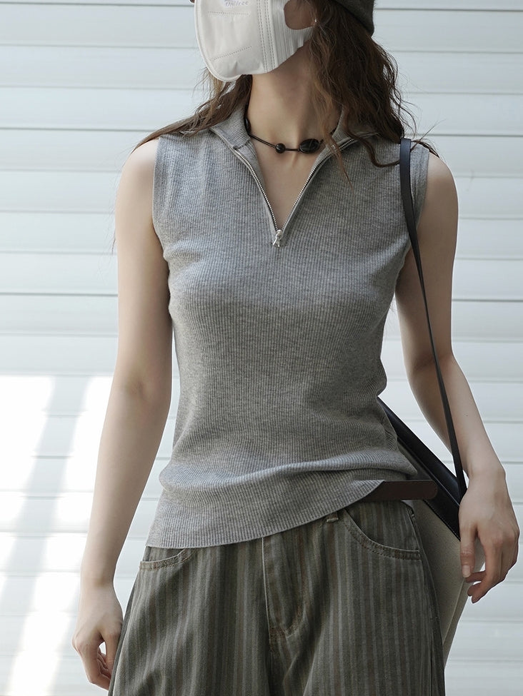 Stand-Collar Sleeveless Knit_BDHL7774