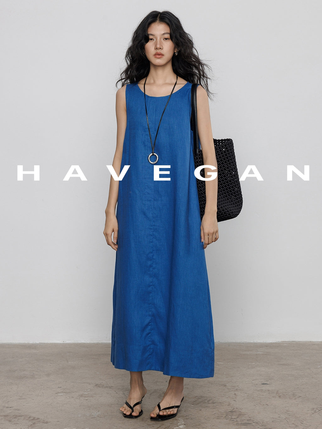 Round Neck Sleeveless Dress_BDHL7585
