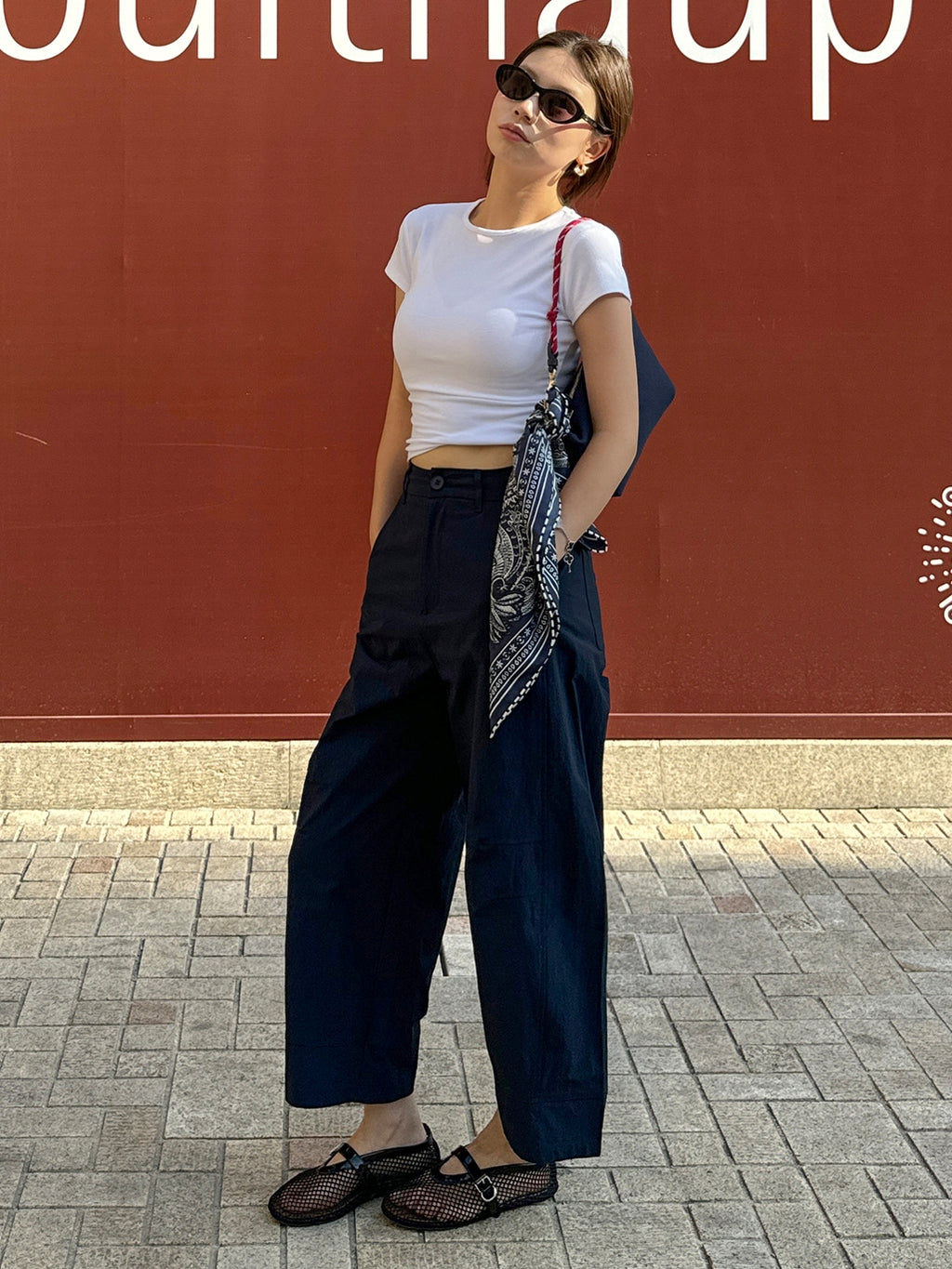Three-Dimensional Wide-Leg Pants_BDHL7622