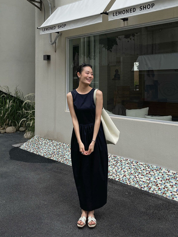 Sleeveless V-Back Gathered Maxi Dress_BDHL8293