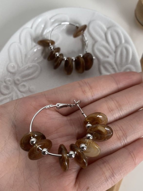 Circle Beaded Tortoiseshell Pierced earrings_BDHL7462