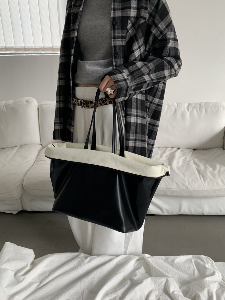 Large-Capacity Reversible Underarm Bag_BDHL8017