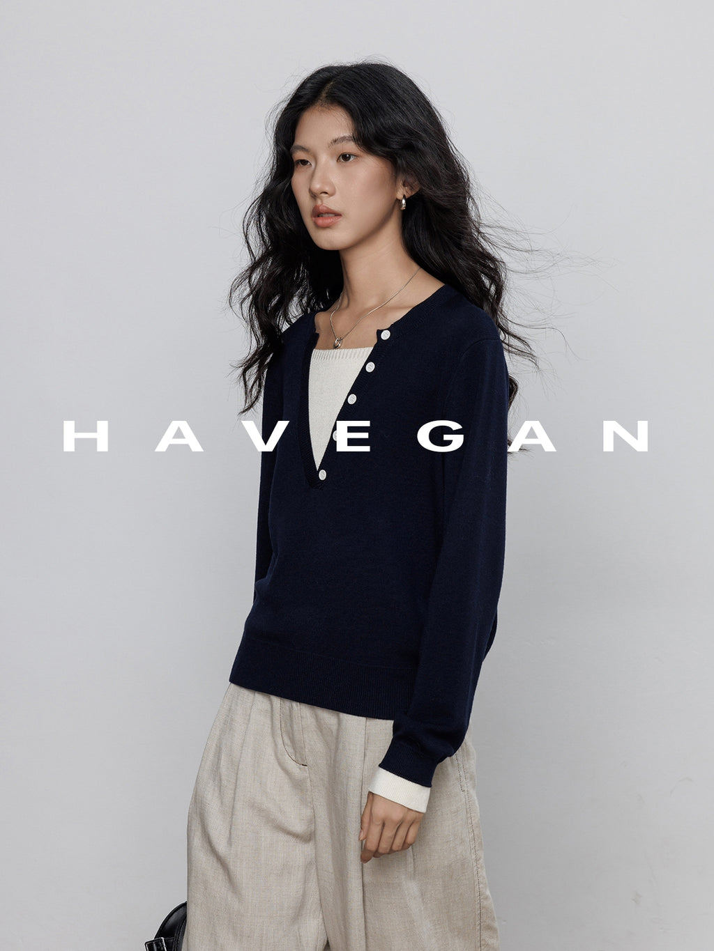 Two-Piece Style Relaxed-Fit Tops_BDHL7781