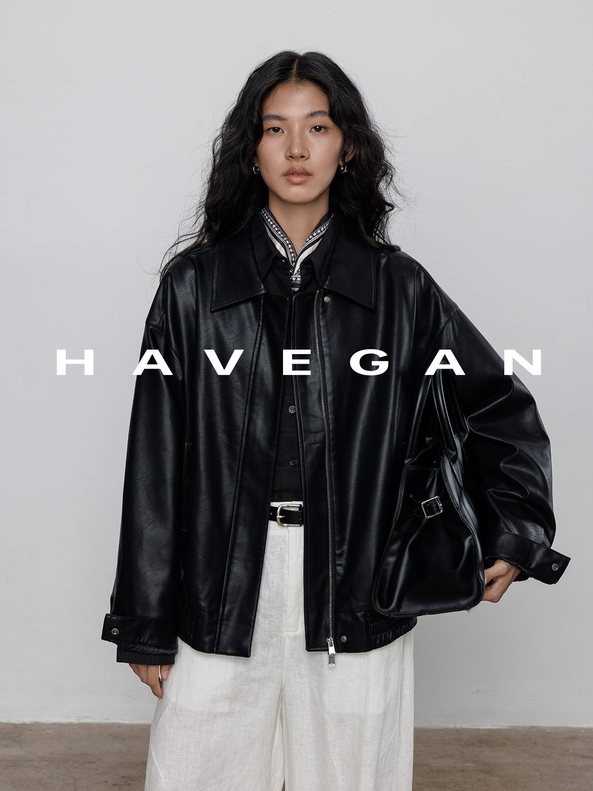Long-Sleeved Leather Jacket_BDHL7709