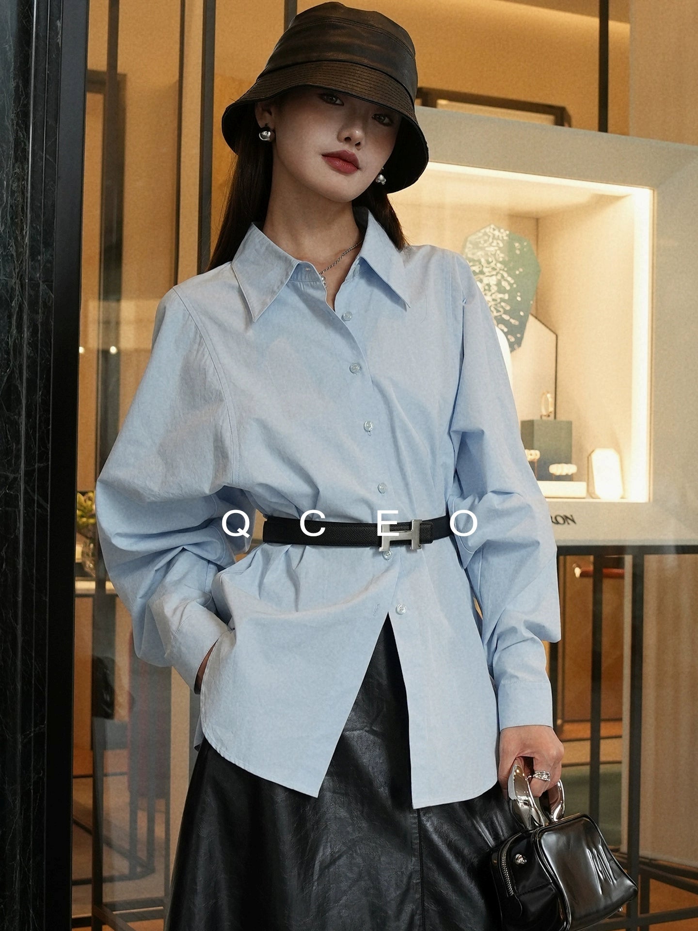 Loose-Fitting Silhouette Shirt_BDHL7744