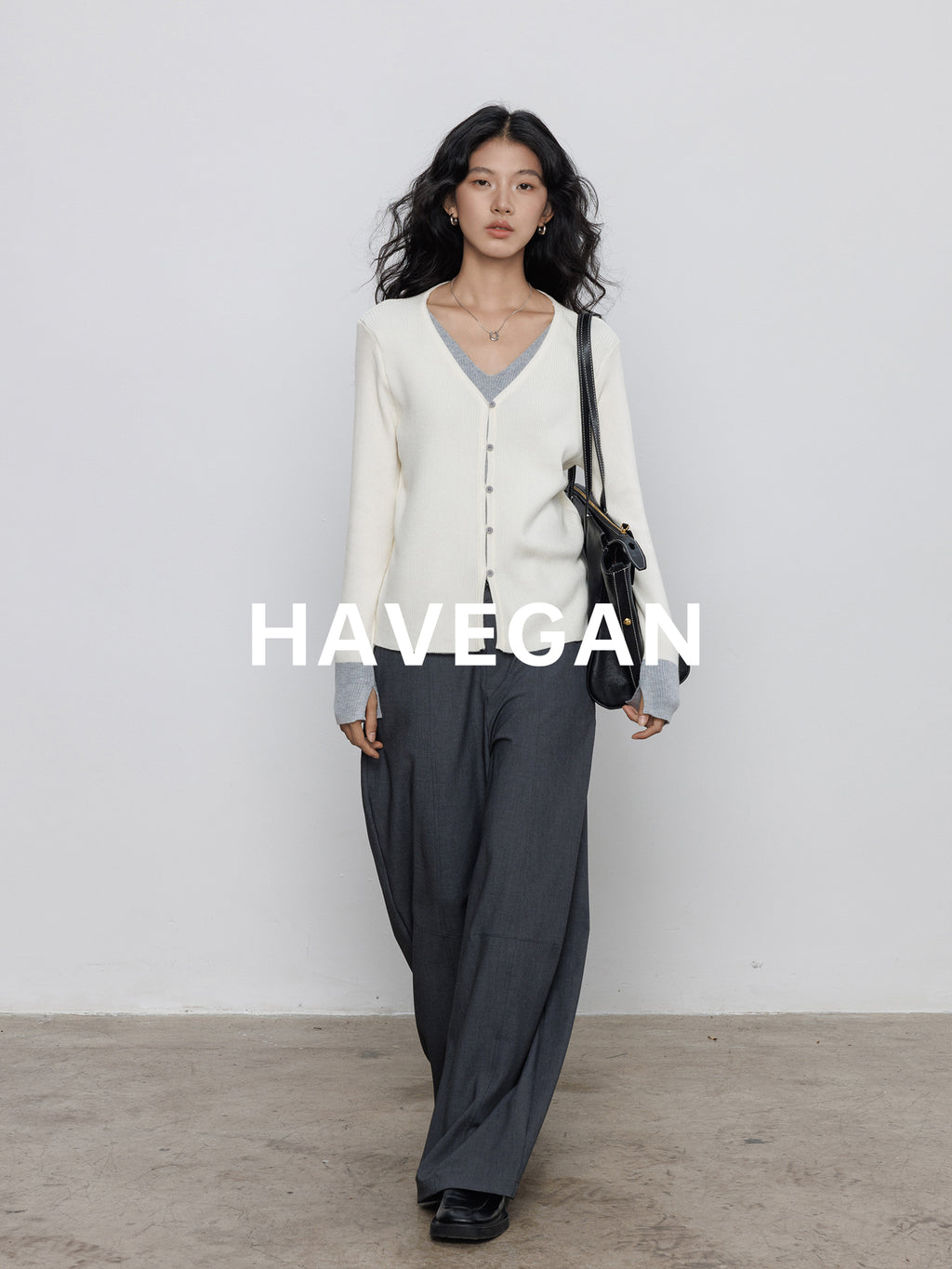 V-Neck Two-Piece Style Cardigan_BDHL7785