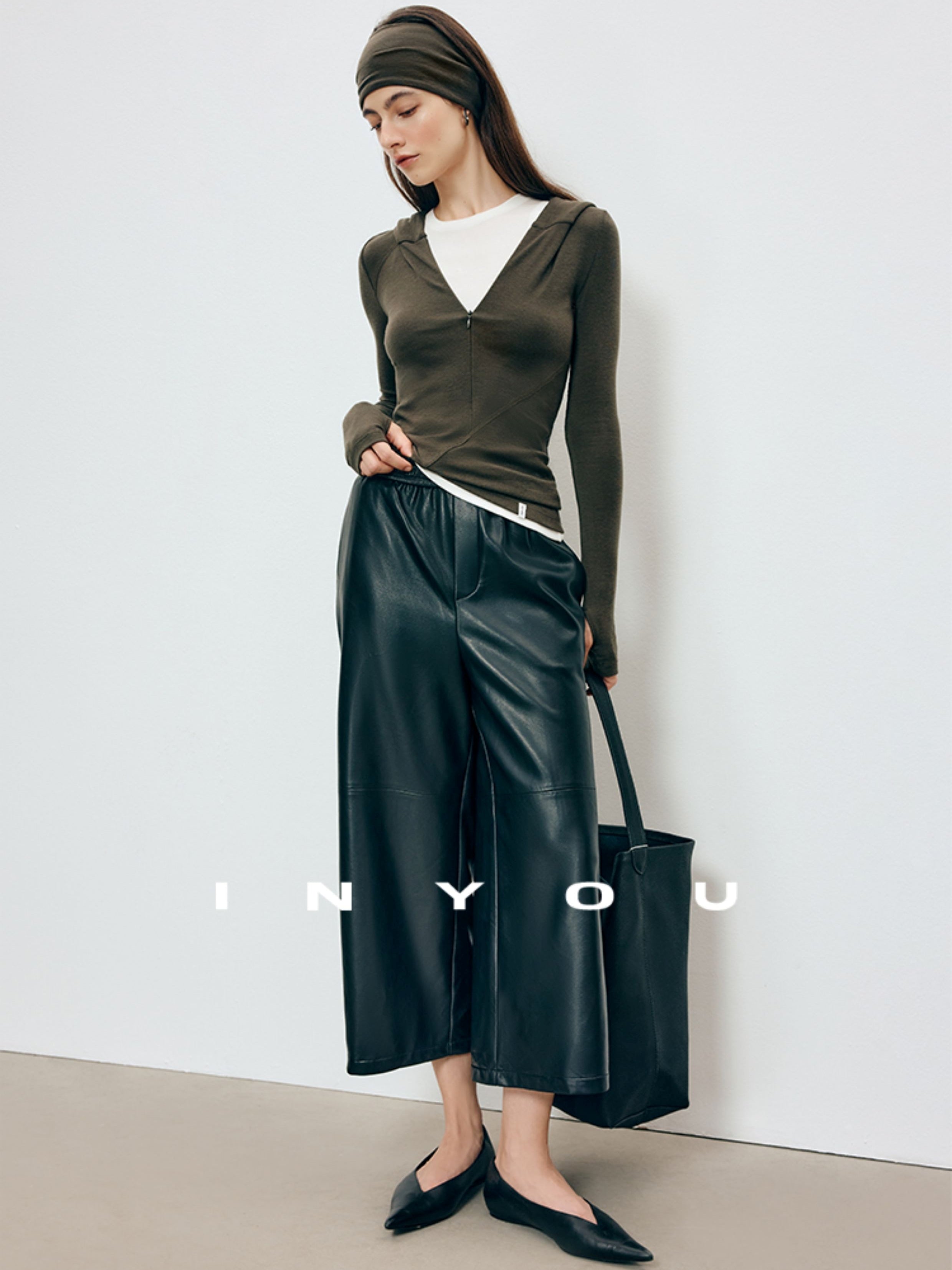 Wide-Brimmed Headband_BDHL7902