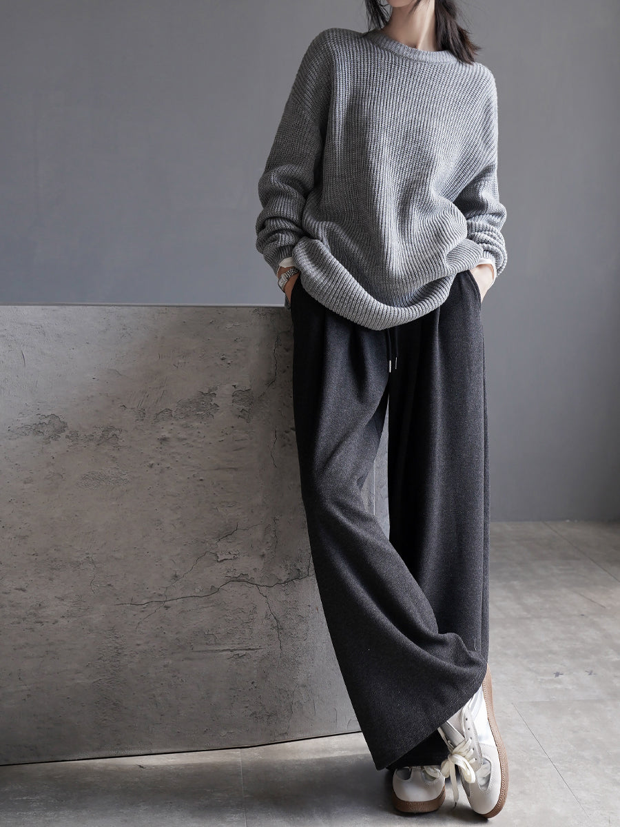 Crew-Neck Loose-Fit Knit Tops_BDHL7932