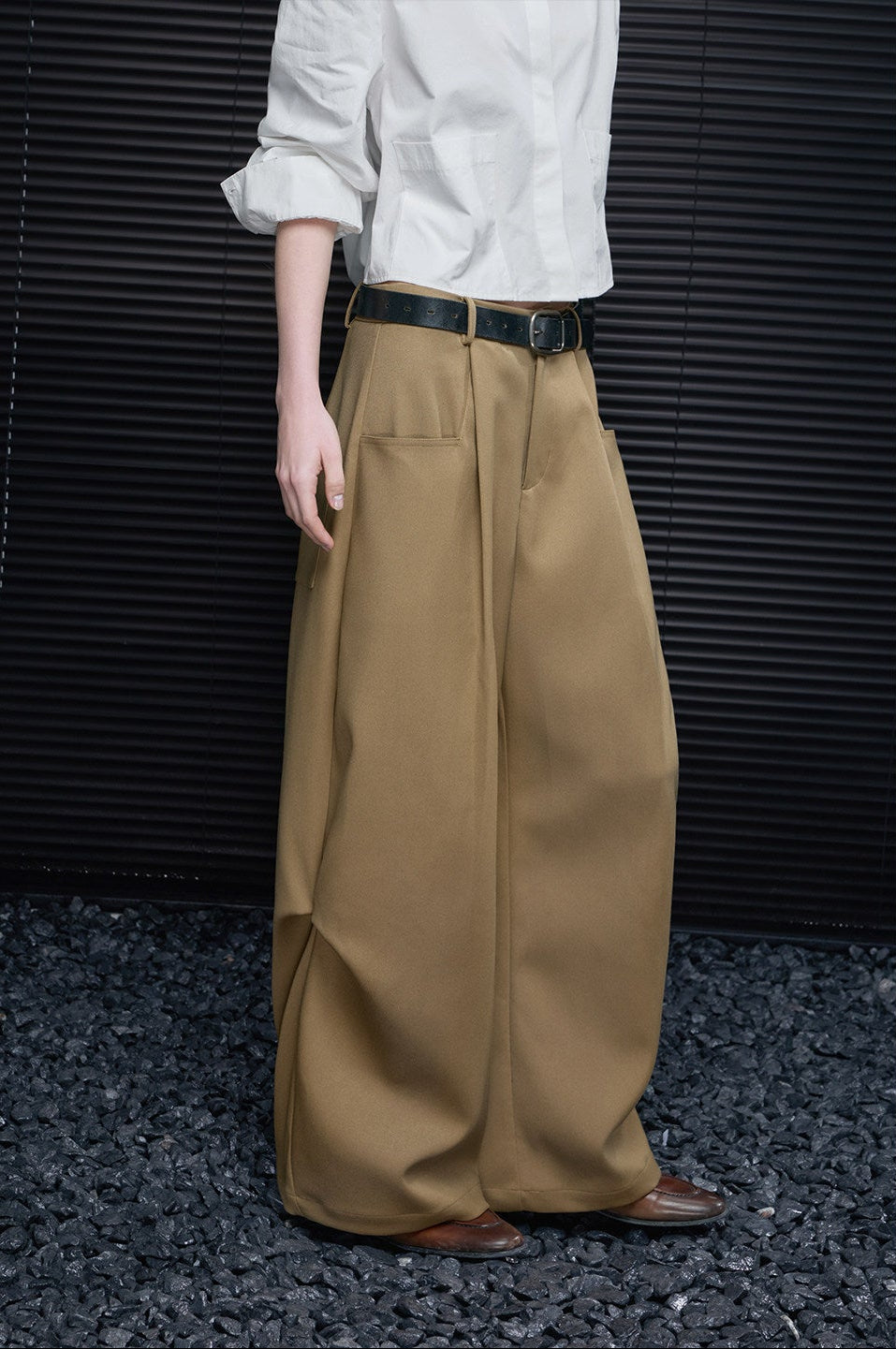 High-Waist Wide-Leg Suit Pants_BDHL8214