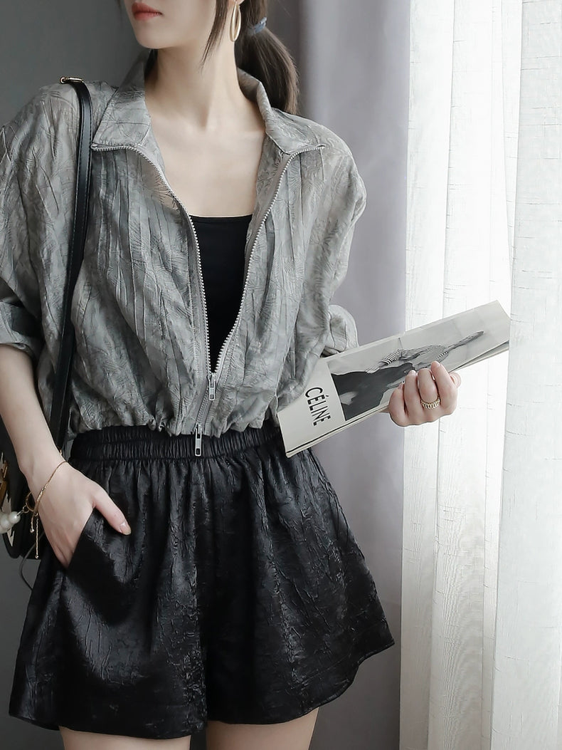 Embossed Stand Collar Short Jacket_BDHL6085