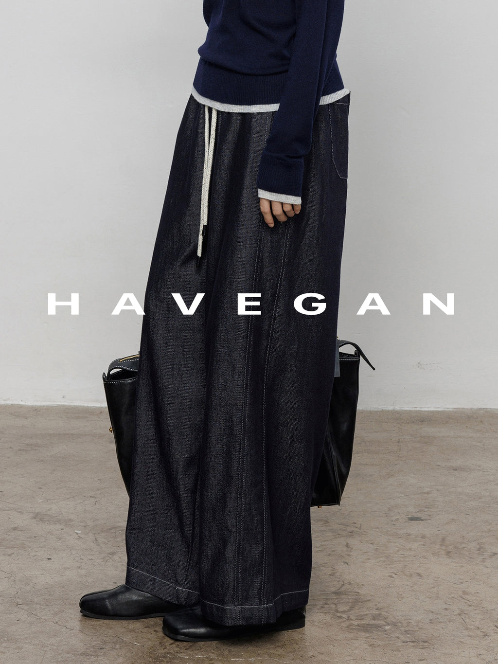 Wash-Finished Denim Wide-Leg Pants_BDHL7695