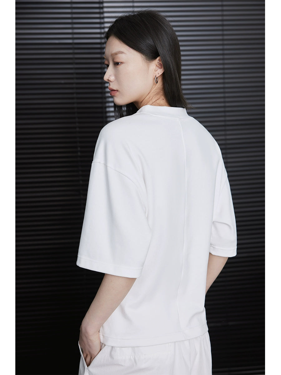 Round-neck white half-sleeved T-shirt_BDHL5837