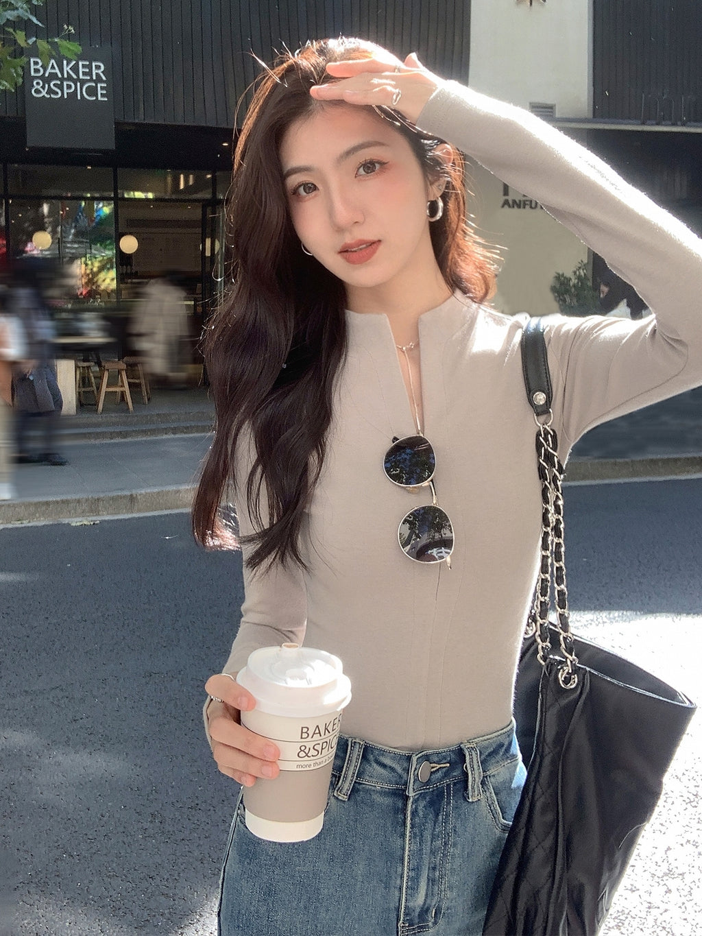 Half-Open Collar Knit Tops_BDHL8027