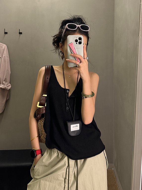 Henry Neck Sleeveless Tops_BDHL7257