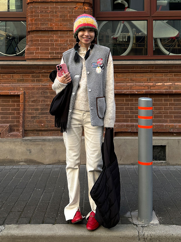 Flower Embroidered Thickened Gilet_BDHL6858