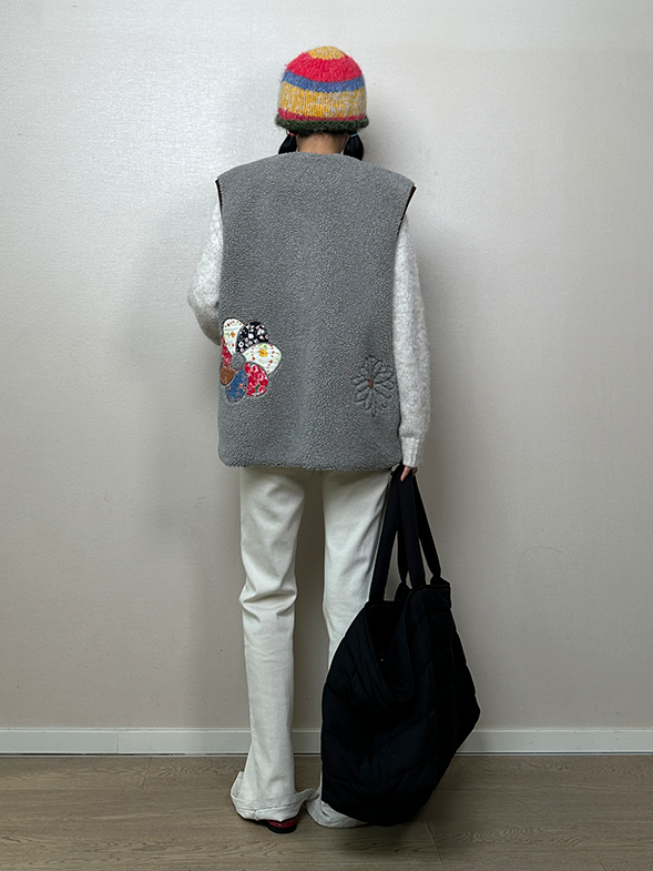 Flower Embroidered Thickened Gilet_BDHL6858
