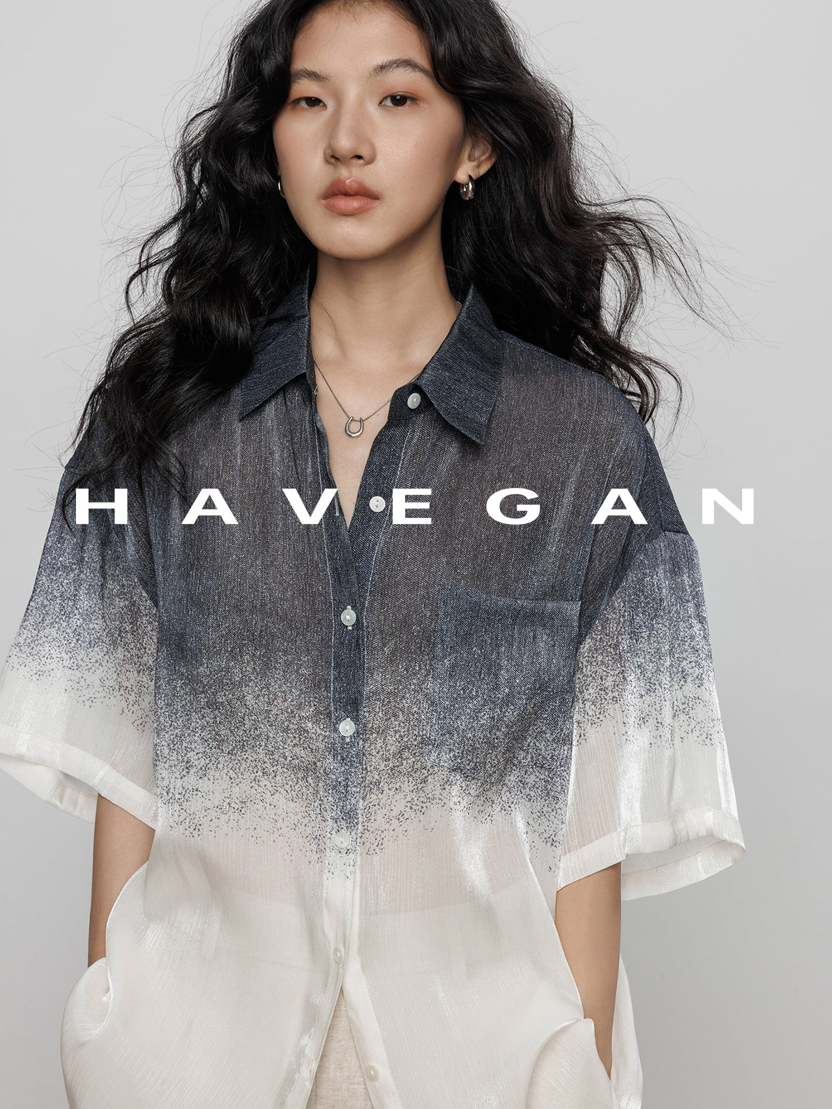 Gradation Print Short-Sleeved Shirt_BDHL7605