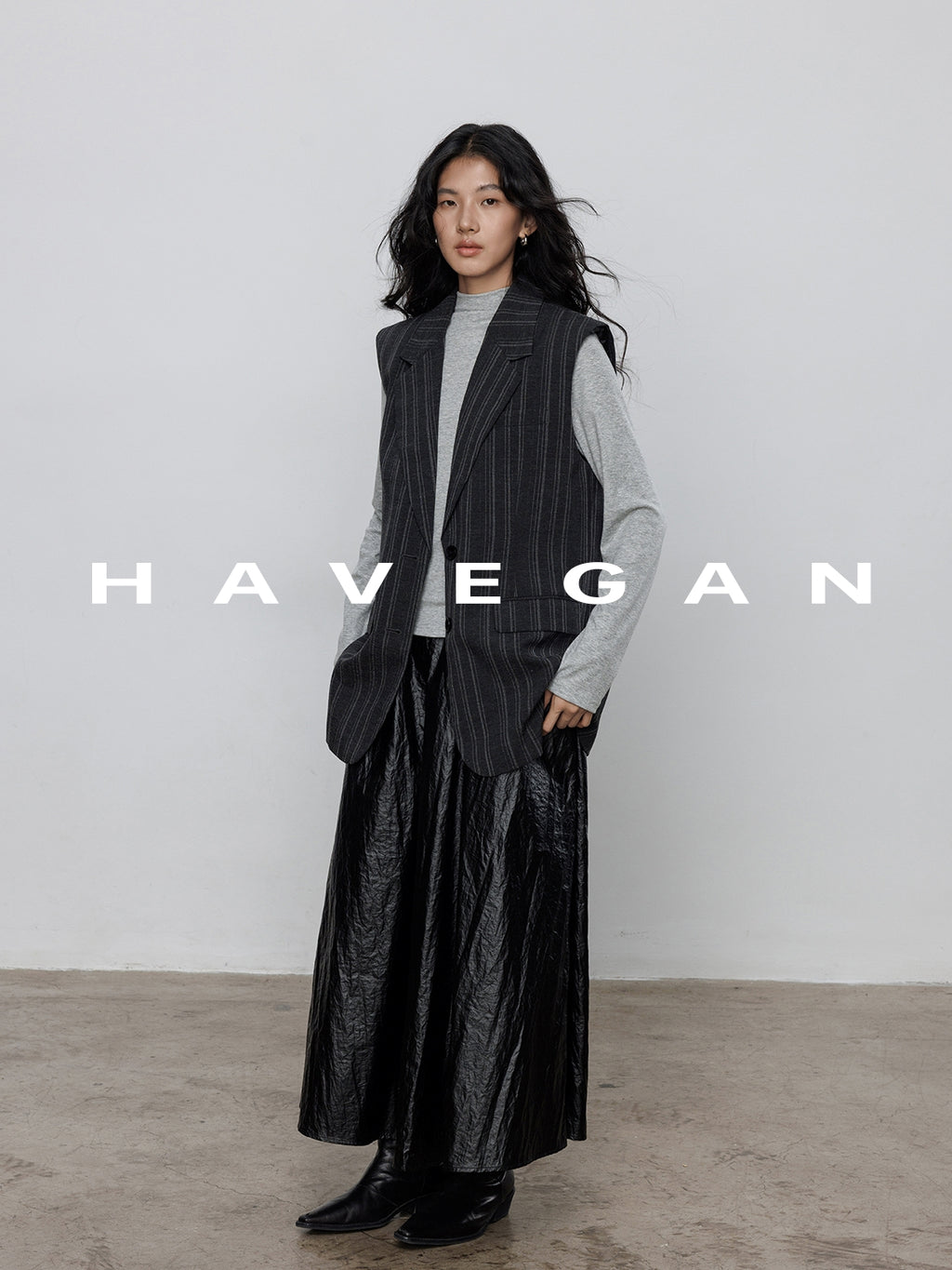 Striped Collared Mid-Length Gilet_BDHL7705