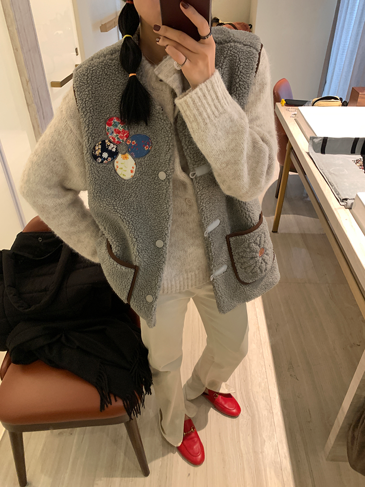 Flower Embroidered Thickened Gilet_BDHL6858