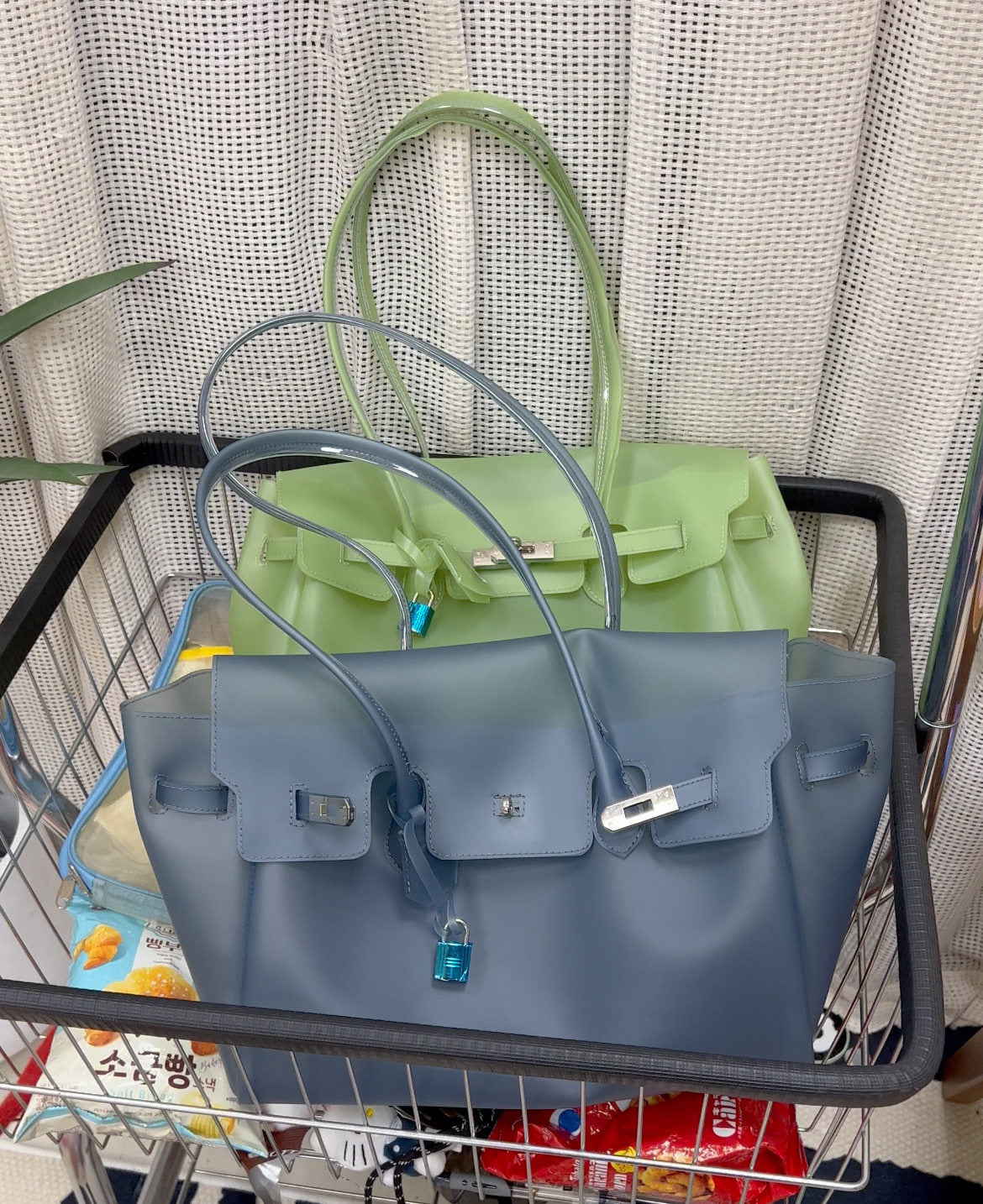 Jelly Turn-Lock Tote Bag_BDHL8250
