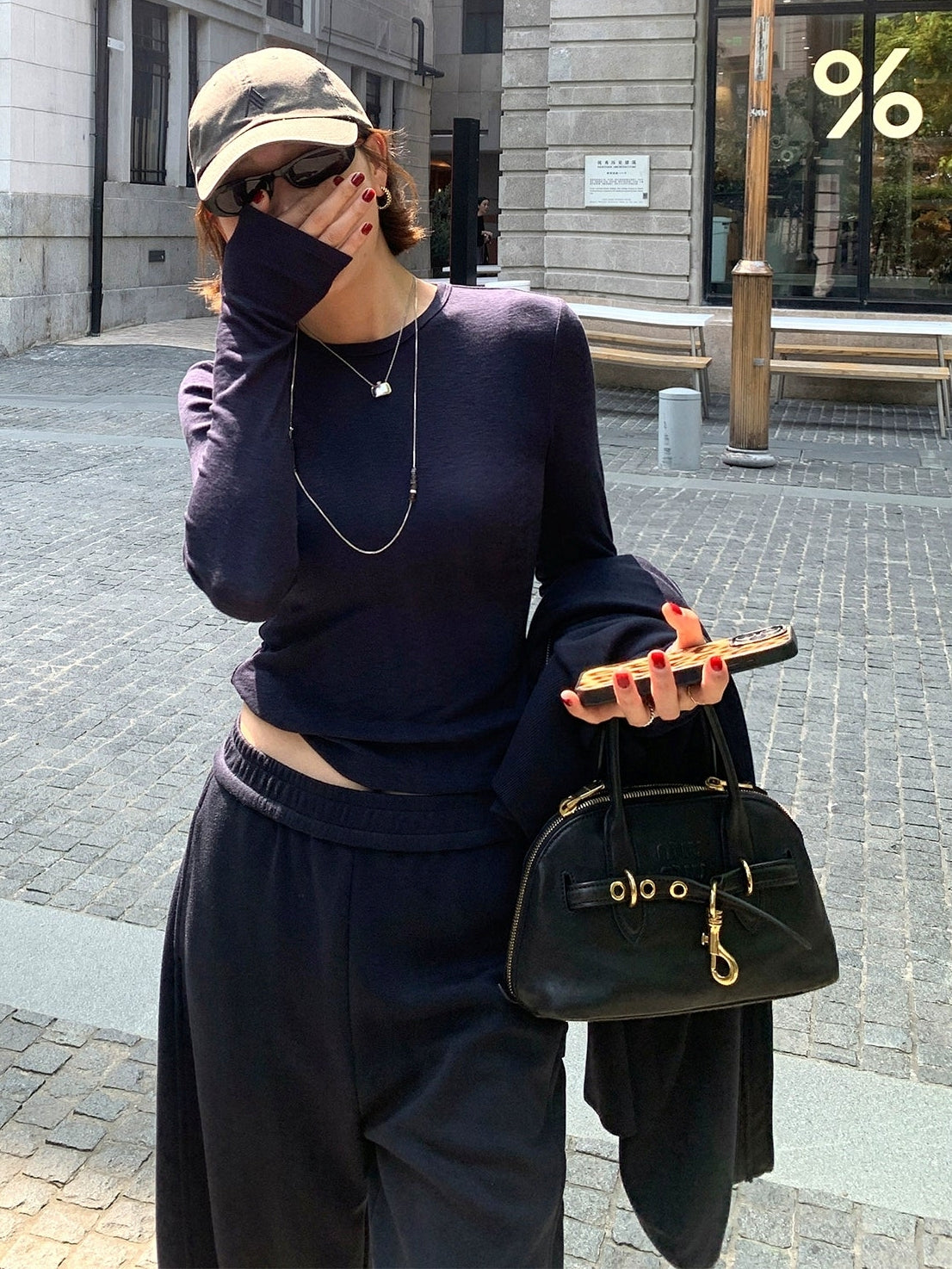 Slim-Fit Long-Sleeved T-Shirt_BDHL7841