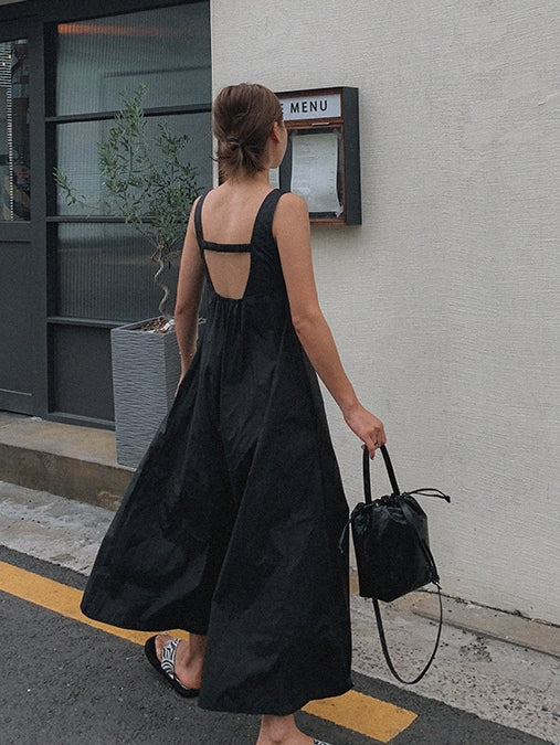 Loose Backless Suspender Dress_BDHL7247