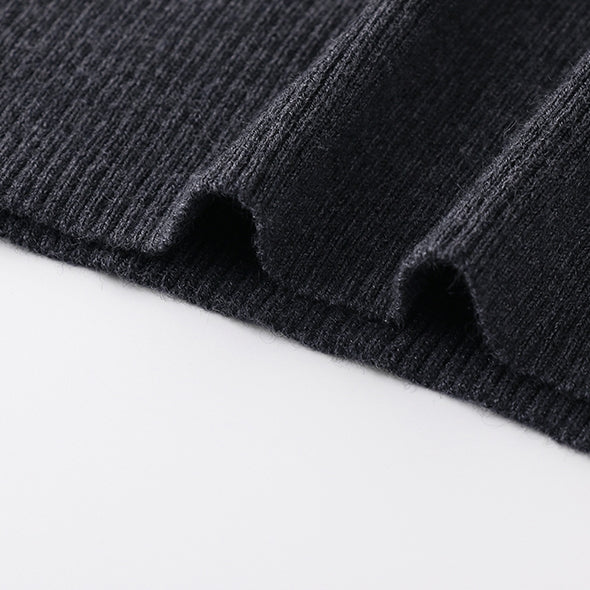 Halter-Neck Knit Tops_BDHL7784