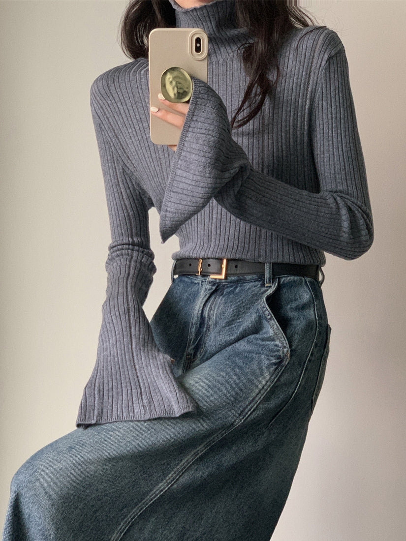 Flared-Sleeve Slim-Fit Knit Tops_BDHL8016