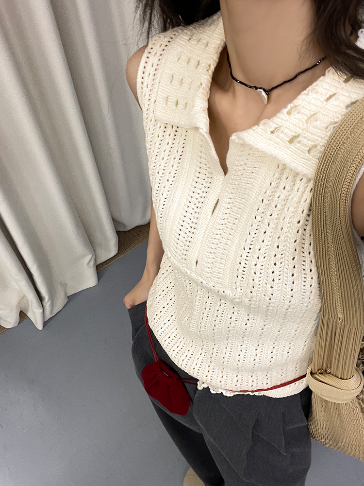 Hollow Sleeveless Knitted Tops_BDHL7342