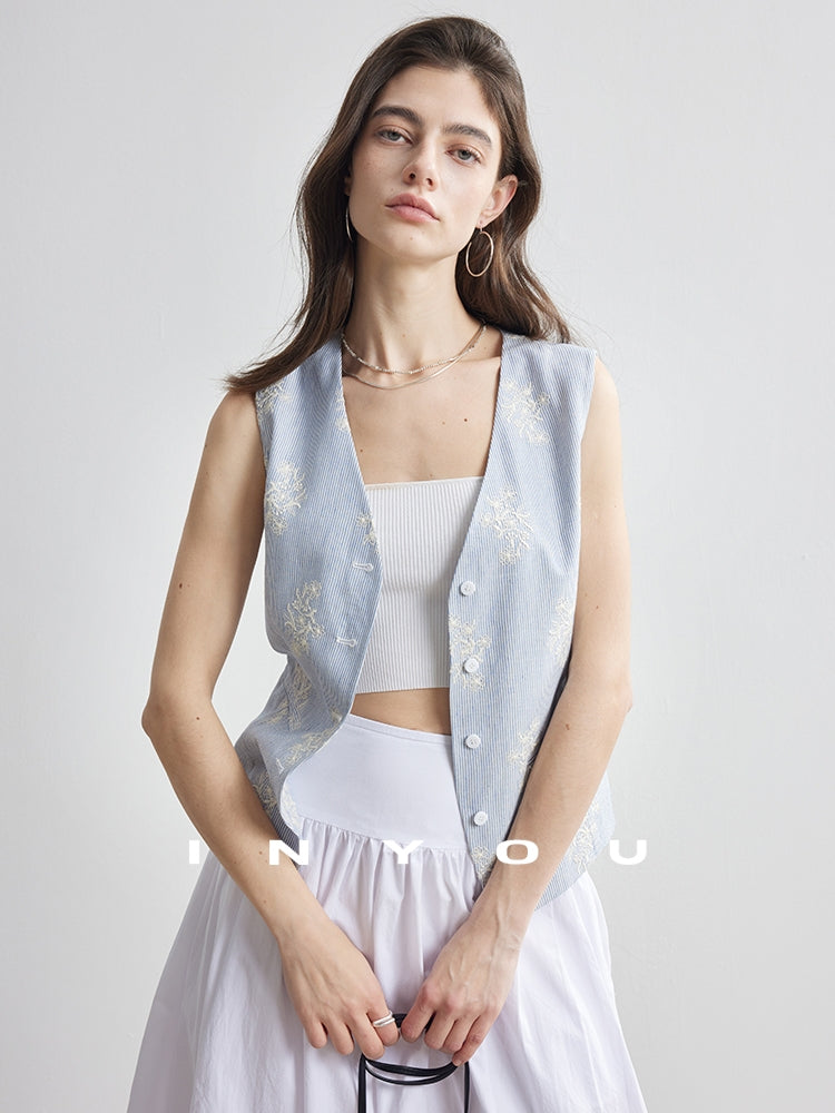 Embroidered V-Neck Vest_BDHL7106