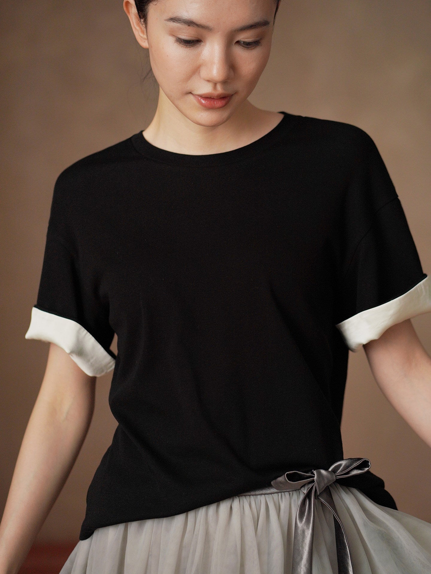 Contrast Cuff Relaxed Fit Tee_BDHL8300