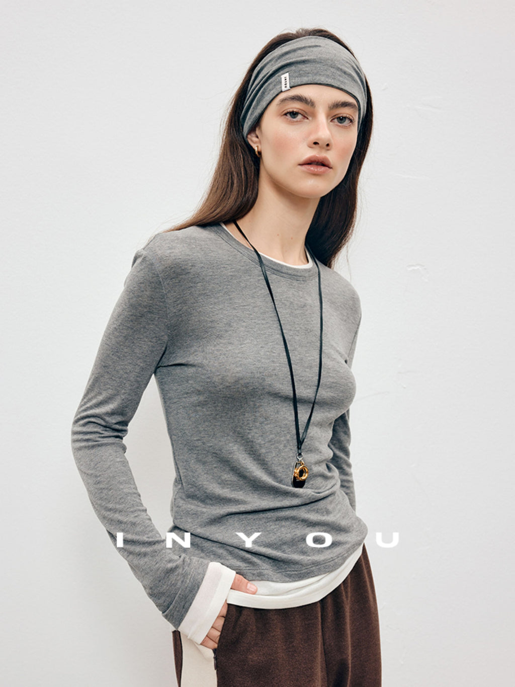 Wide-Brimmed Headband_BDHL7902