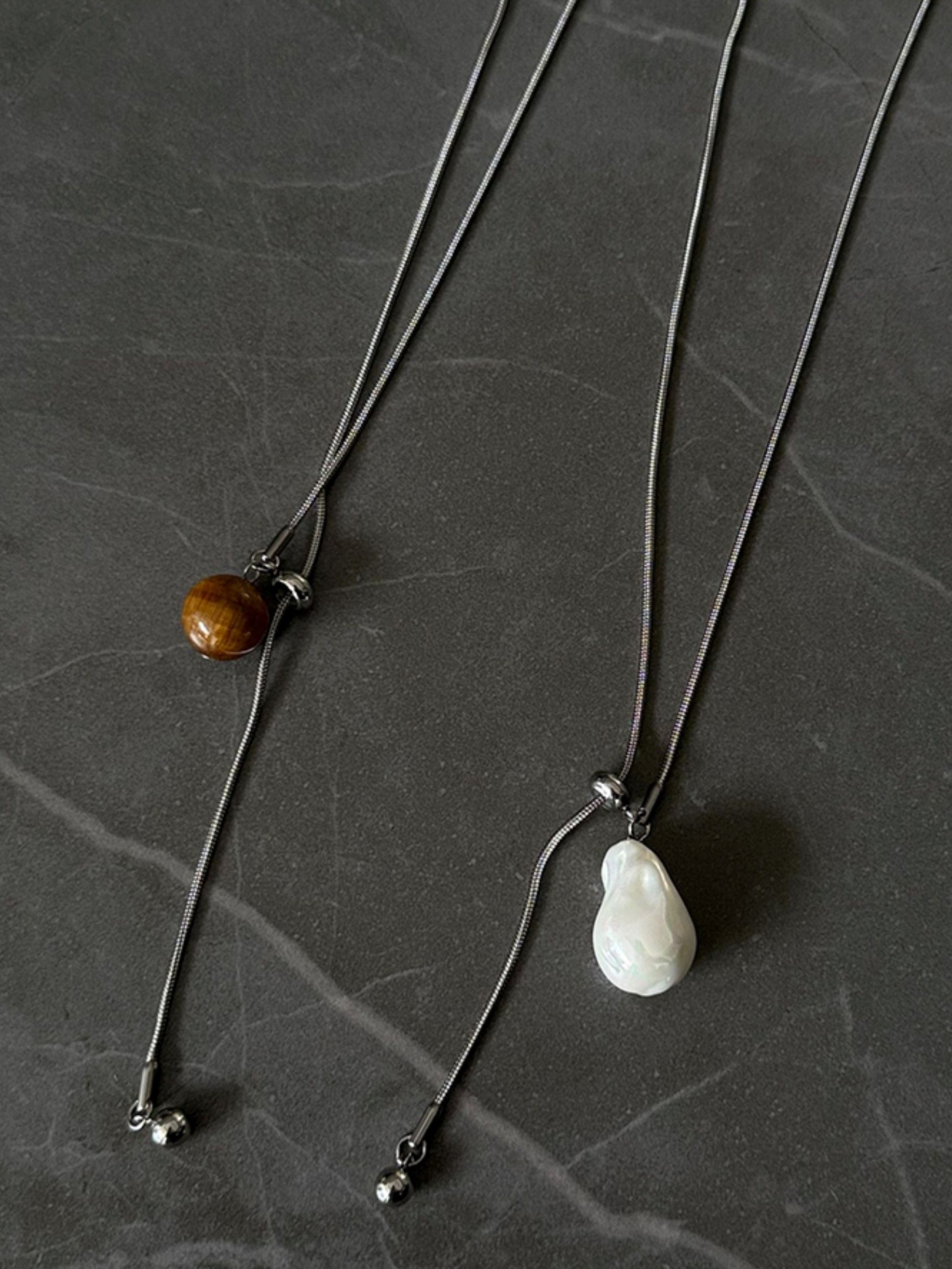 Tiger Eye Or Baroque Bead Necklace_BDHL7449