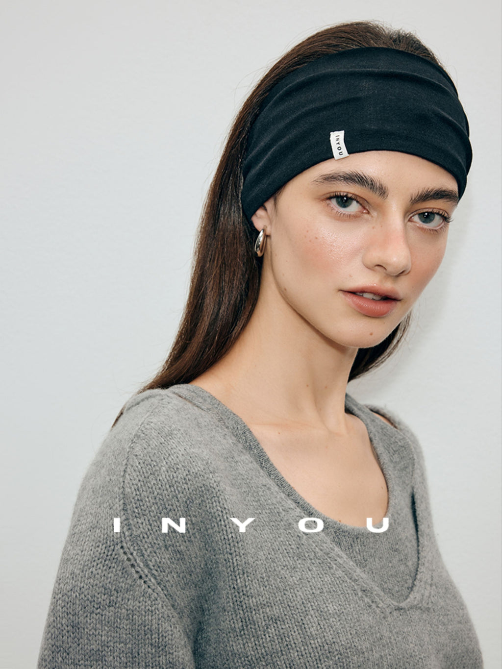 Wide-Brimmed Headband_BDHL7902