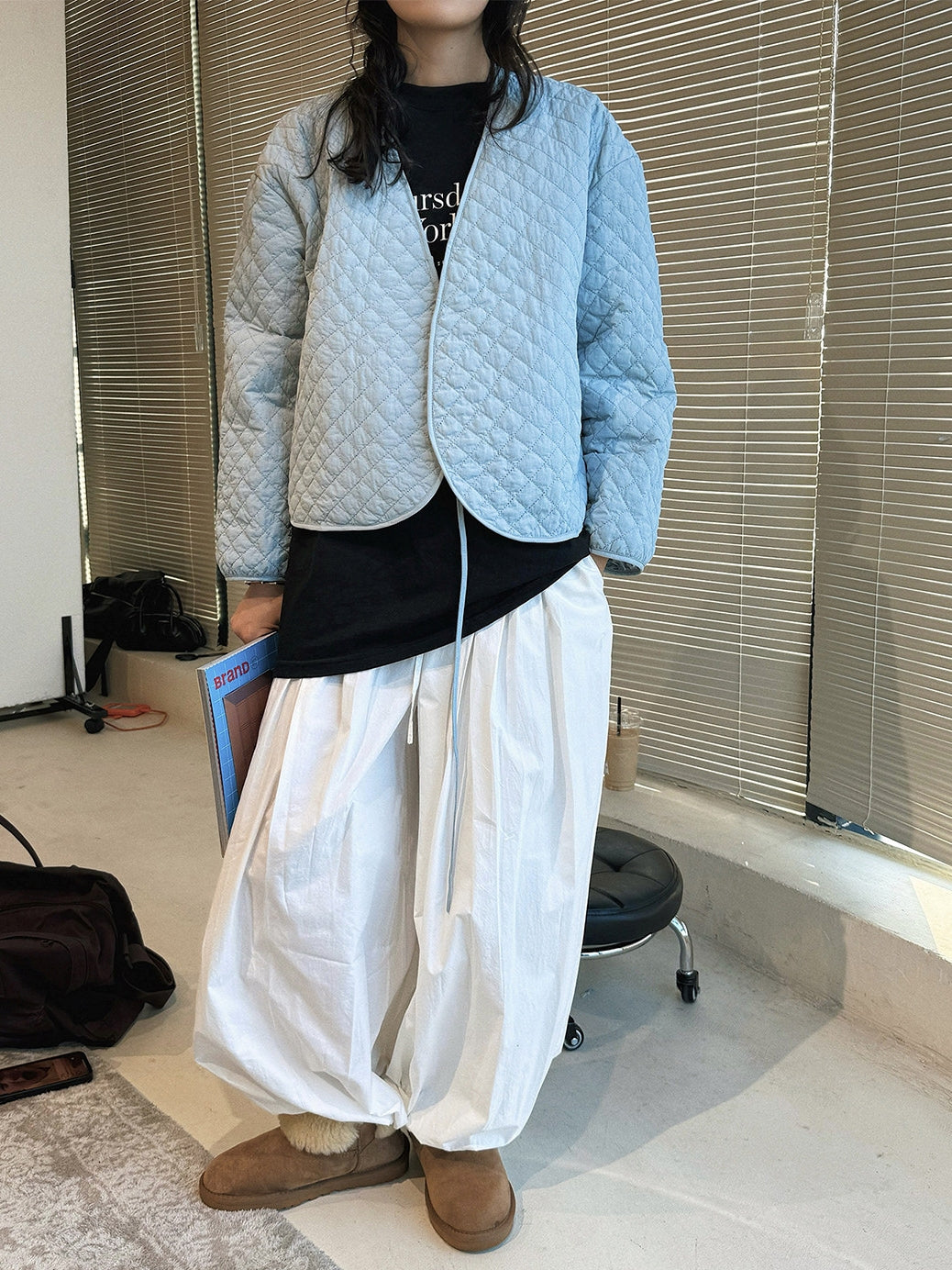 V-Neck Diamond-Stitch Jacket_BDHL8133