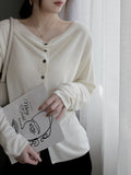 Loose-Collared Knitted Cardigan_BDHL7263