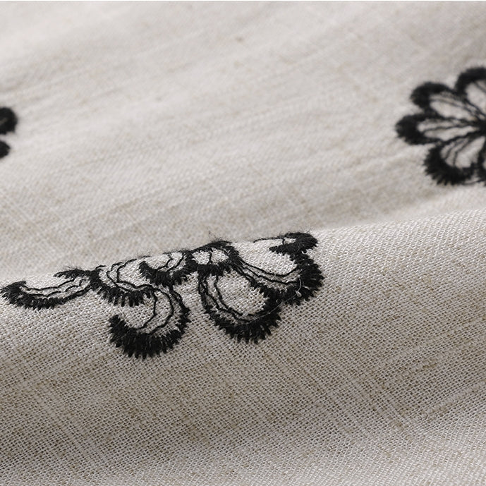 V領刺繡碎花洋裝_BDHL7237