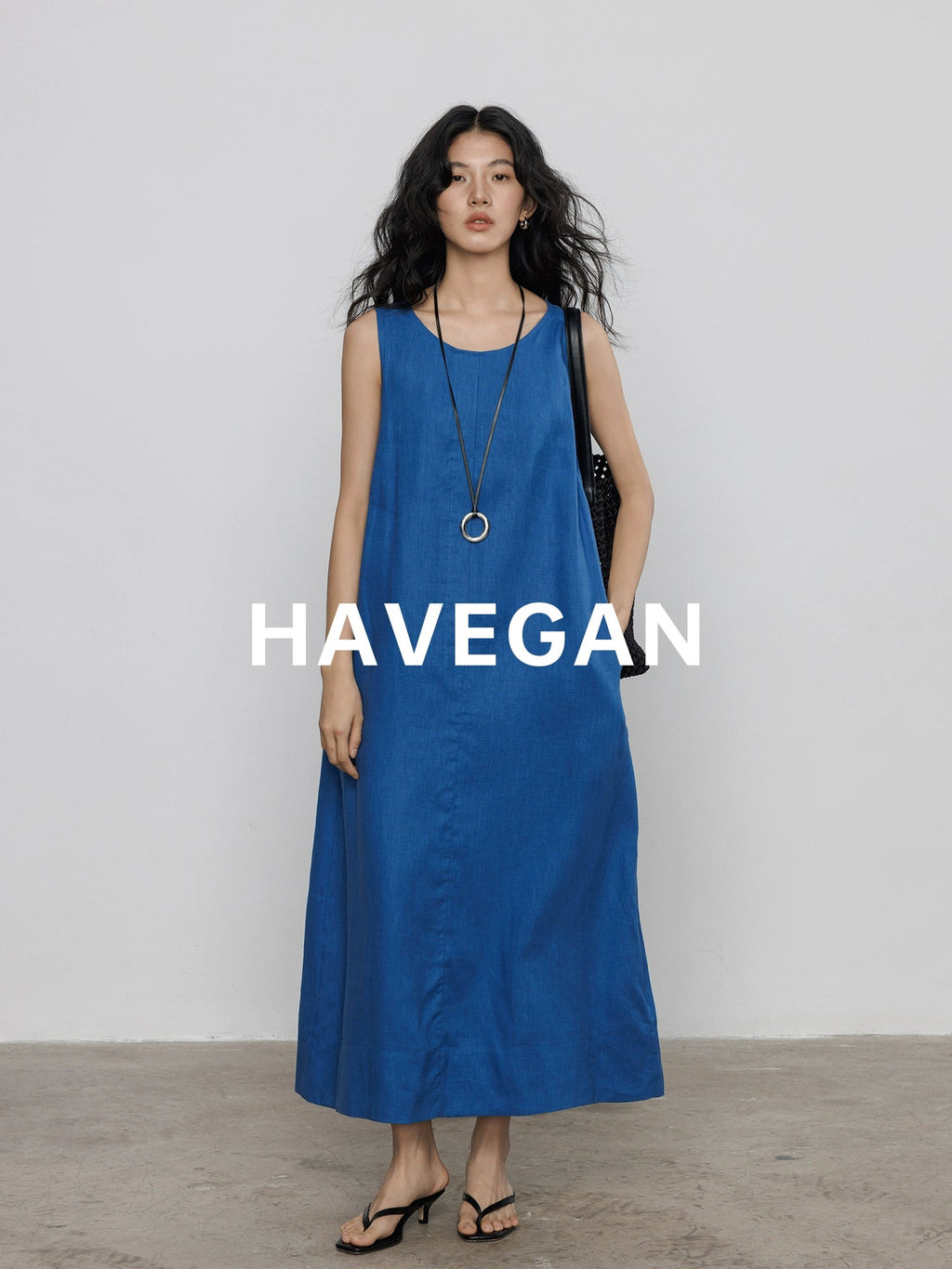 Round Neck Sleeveless Dress_BDHL7585