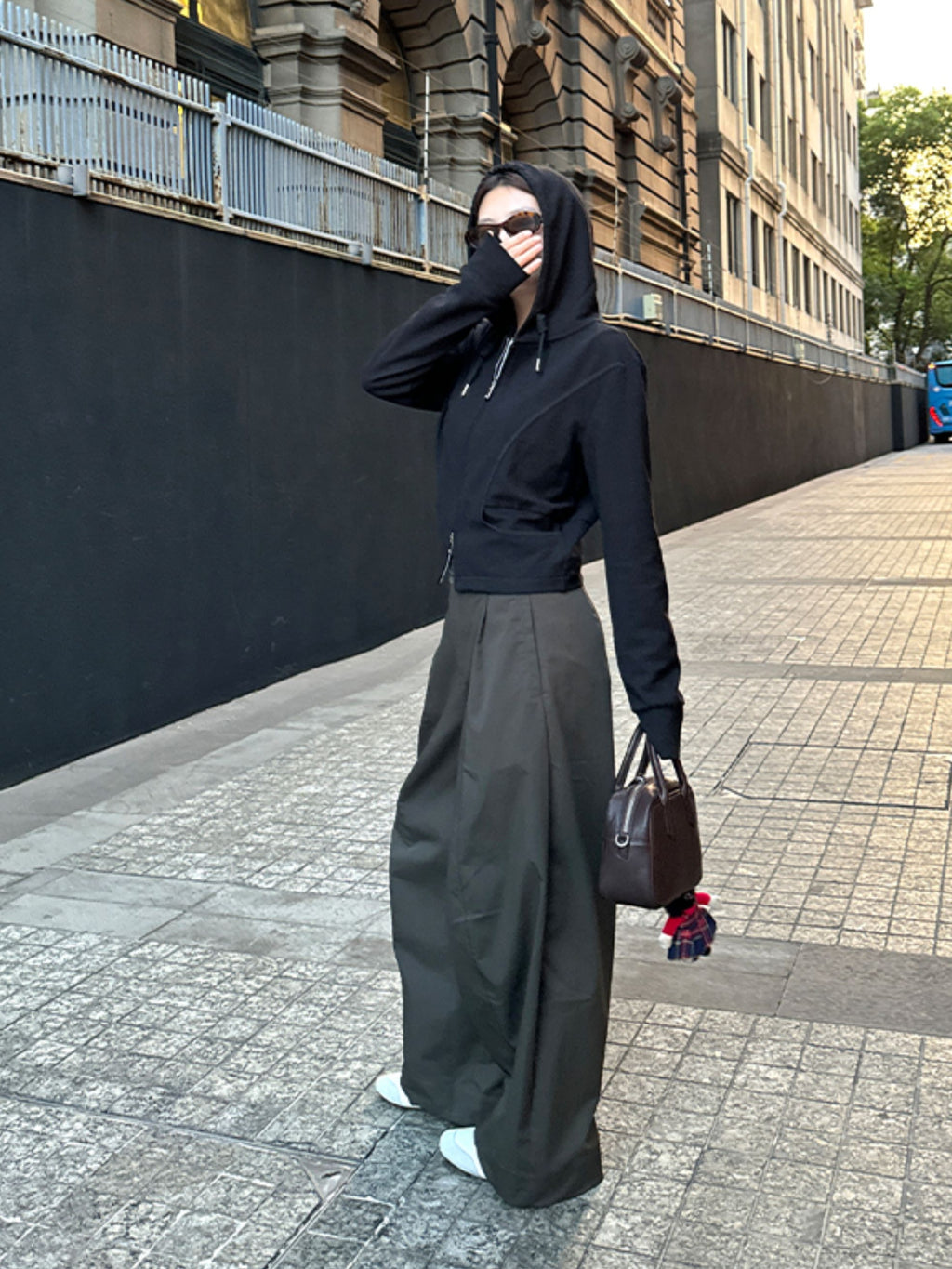 Wide Straight-Leg Pants_BDHL7925