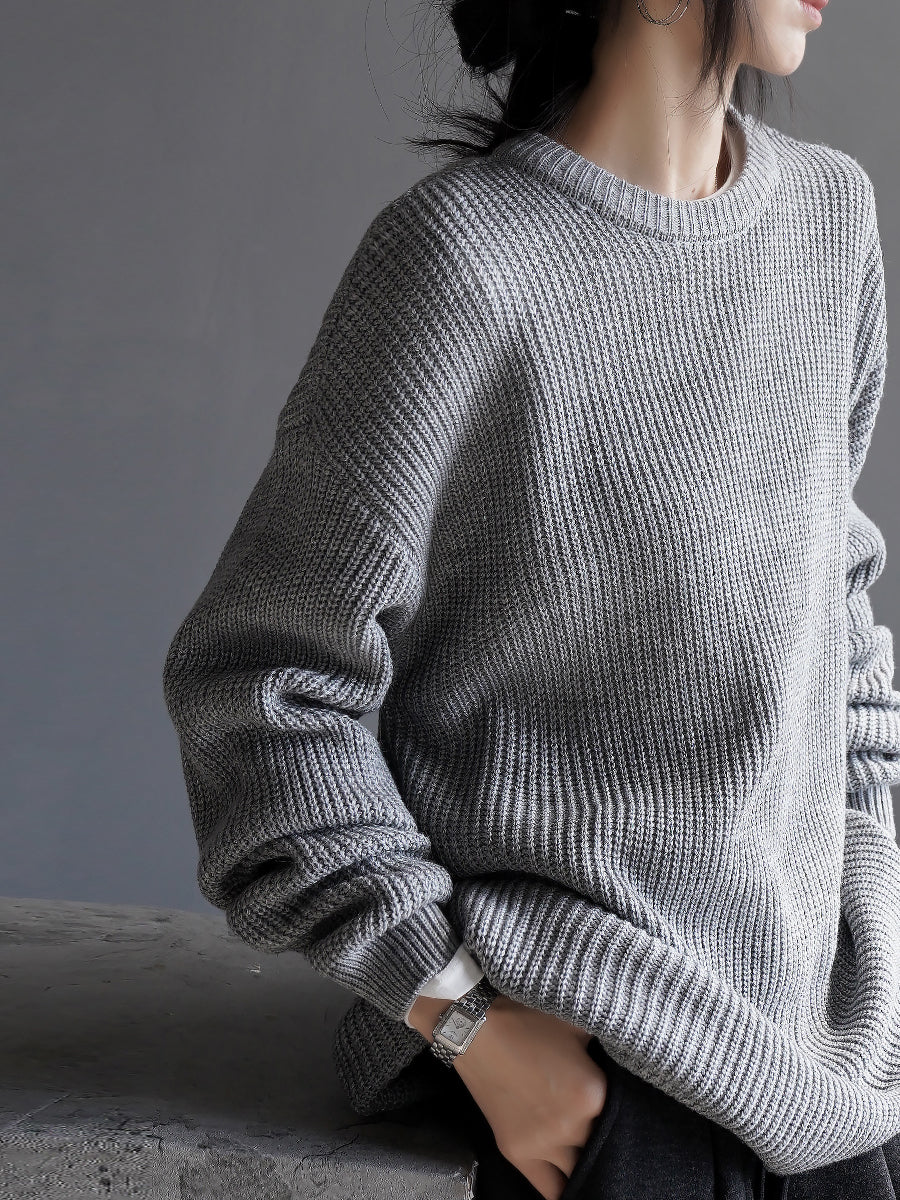 Crew-Neck Loose-Fit Knit Tops_BDHL7932