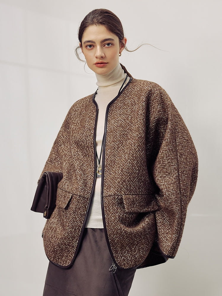 Collarless Cape Coat_BDHL7982