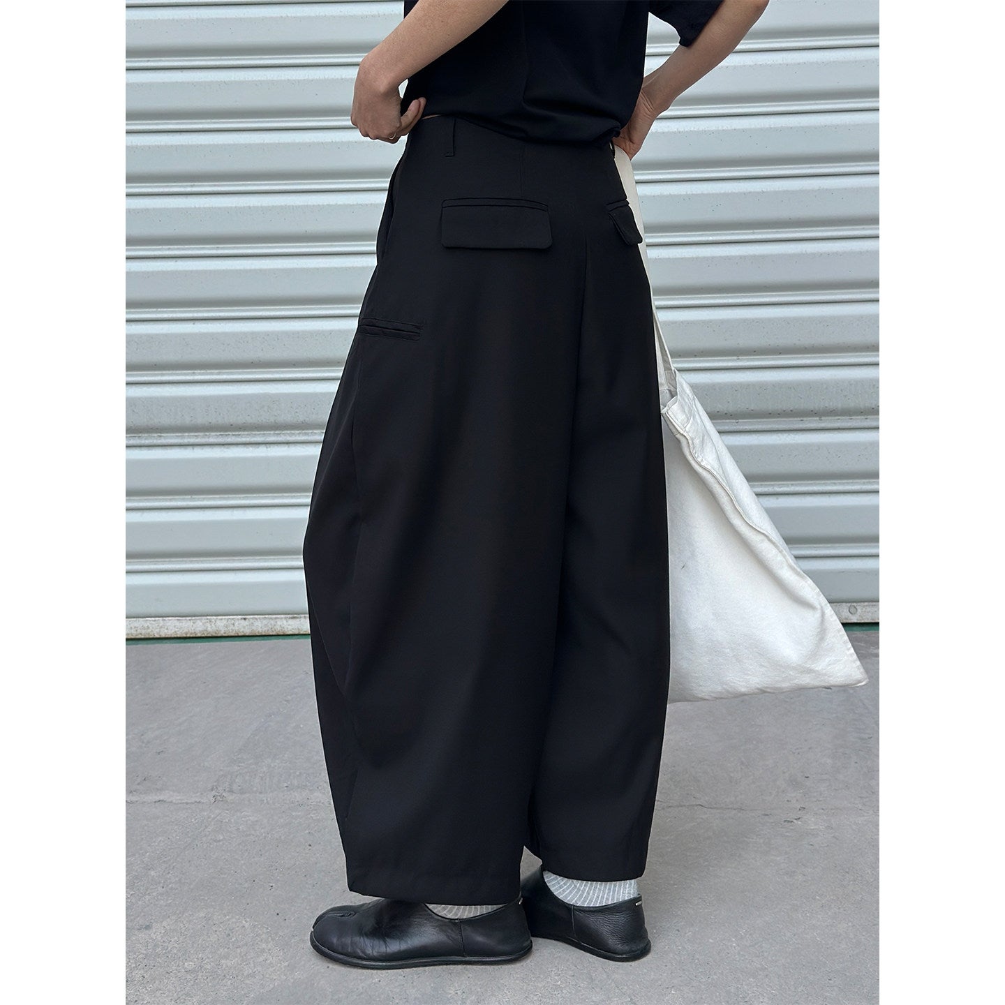 BDHL8263 Yamamoto's Dark Upright Cut Casual Balloon Pants, Women's